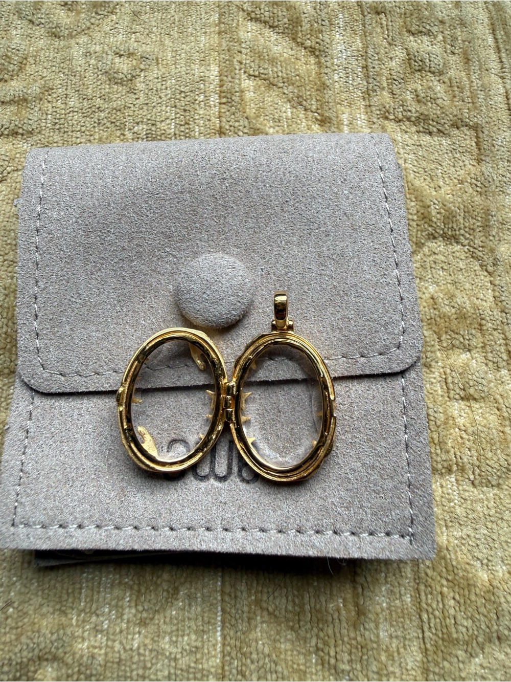Awe Inspired Mystic Portal locket pendant gold vermeil - Picture 4 of 6